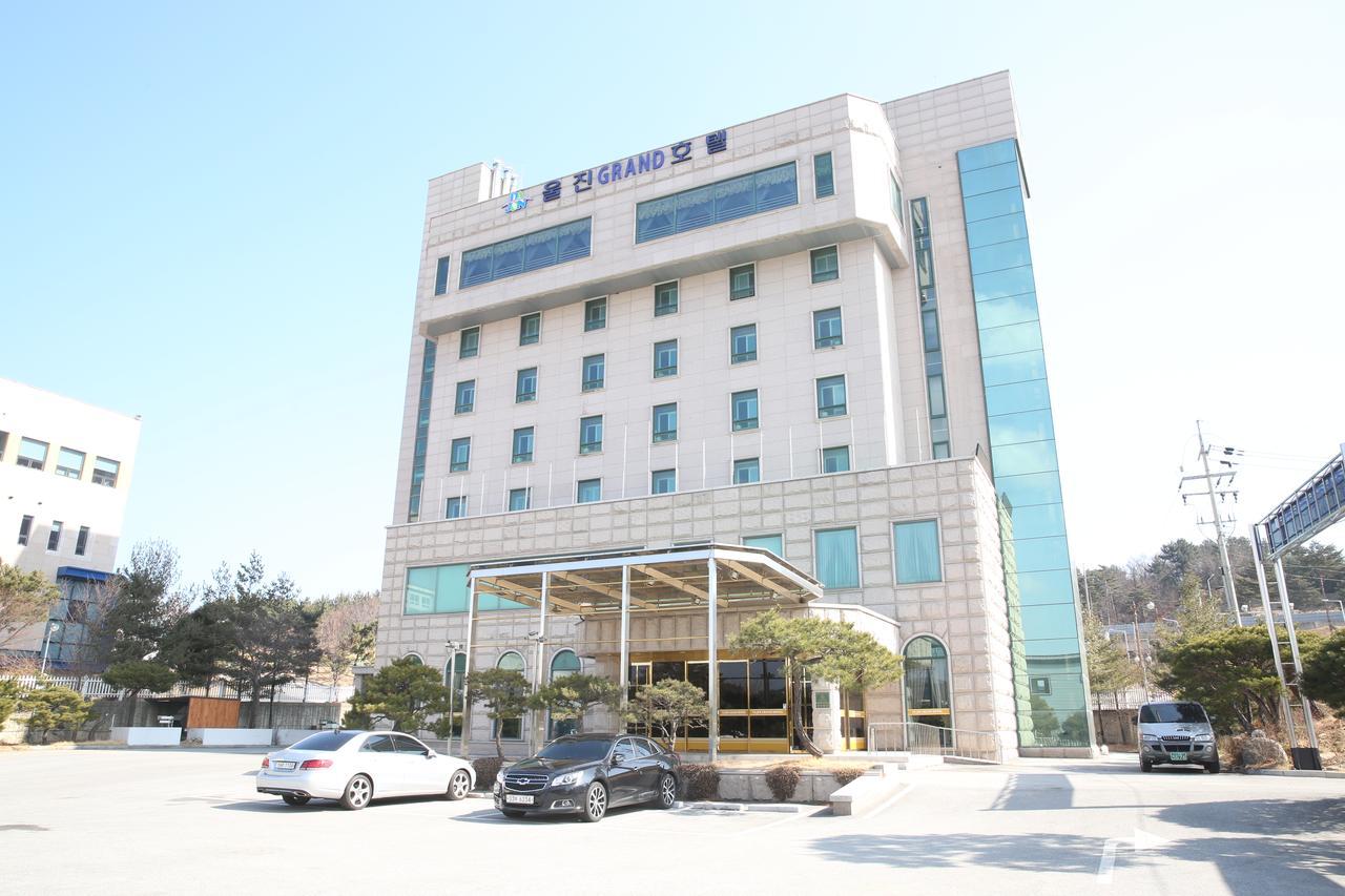 Uljin Grand Hotel Экстерьер фото