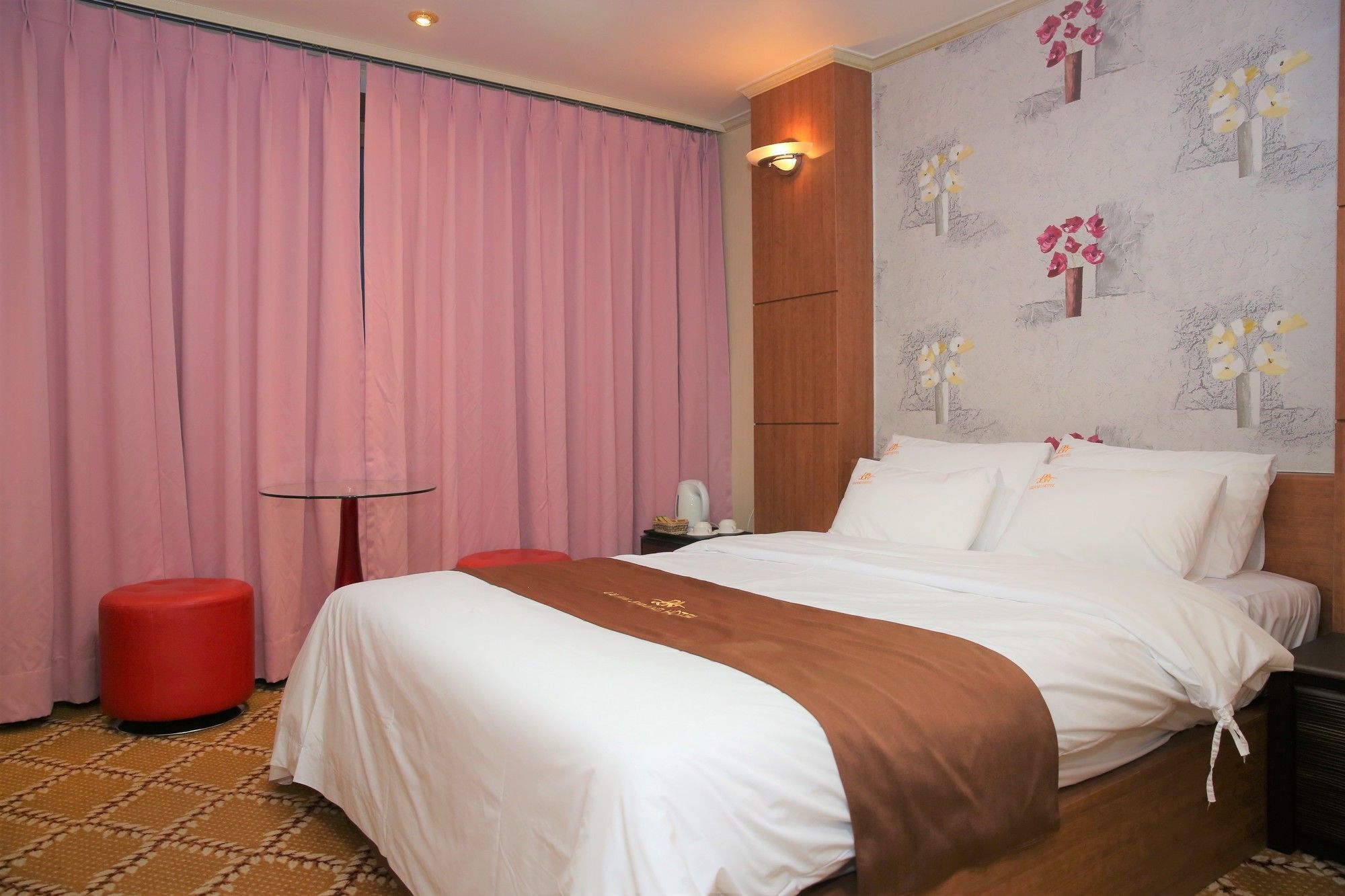 Uljin Grand Hotel Экстерьер фото