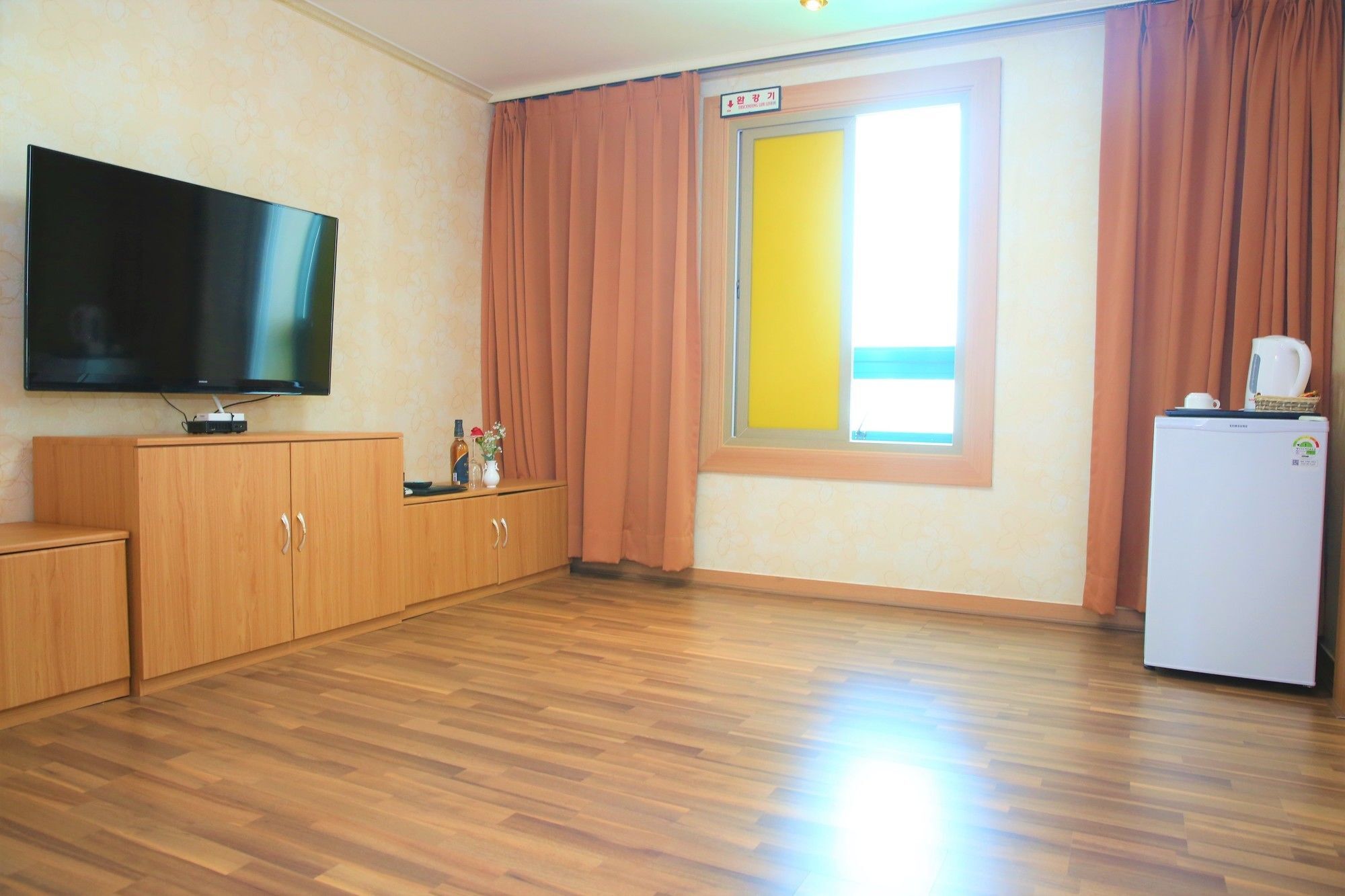 Uljin Grand Hotel Экстерьер фото